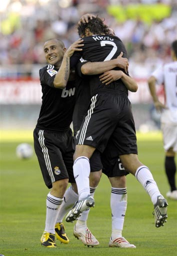 是在里程碑 是在里程碑